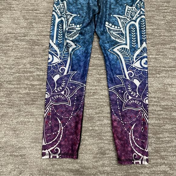 Yoga Democrazy Leggings Womens Small Blue Purple Ombre Mandala Lotus Print Crop - Picture 6 of 11